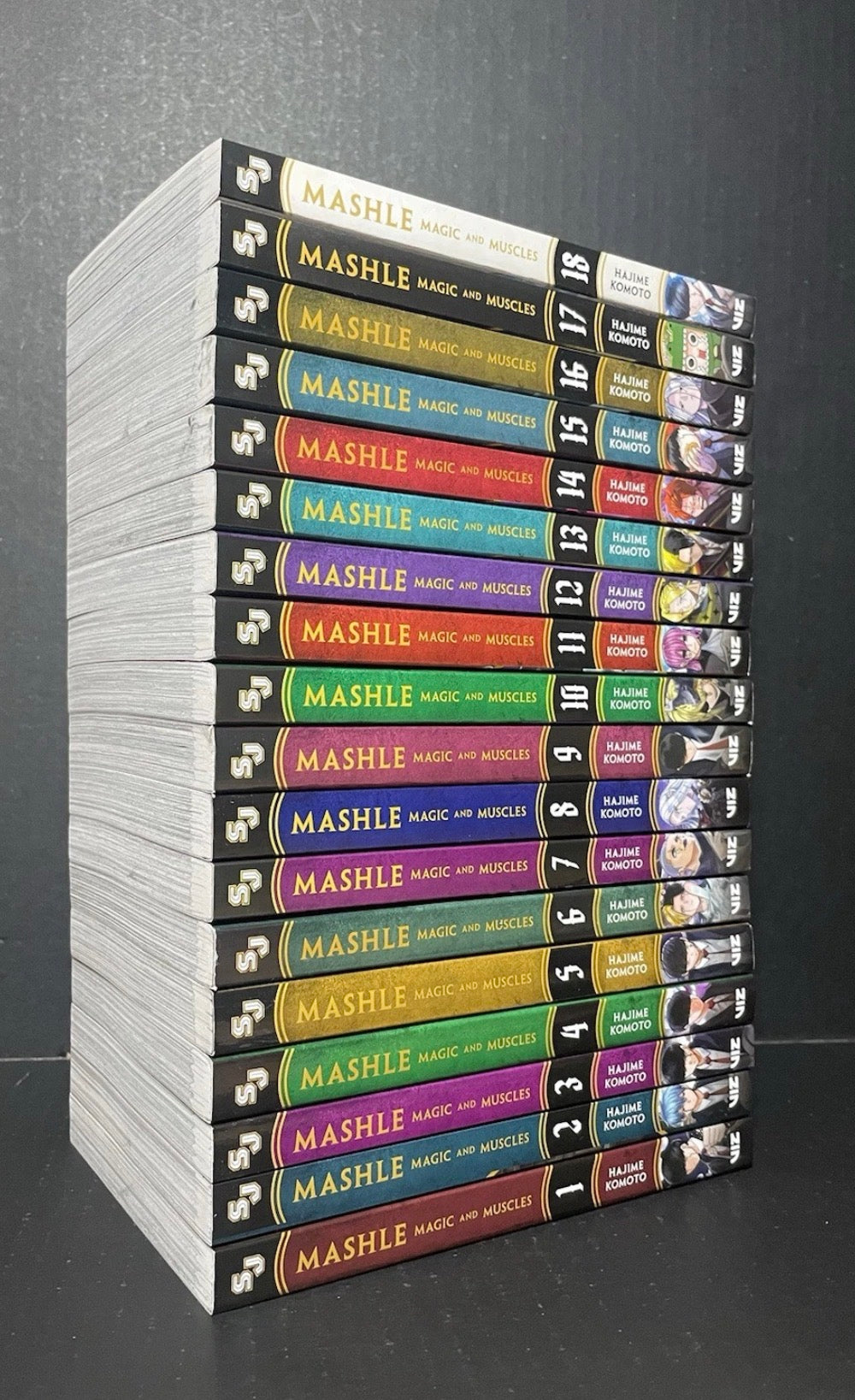 Mashle Magic and Muscles Manga Volumes 1-18 New English Authentic US Viz Media
