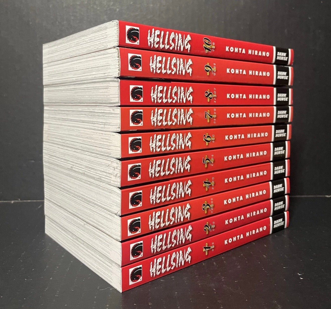 Hellsing Manga Volumes 1-10 Complete Brand New English US Authentic Dark Horse